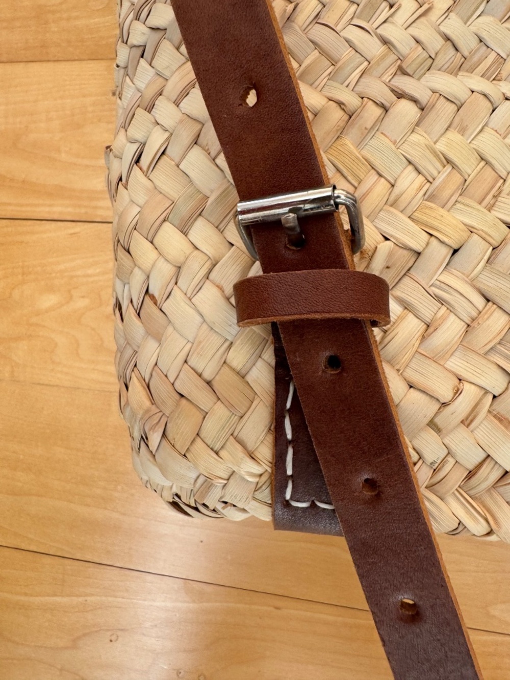 NWOT Raffia Tote/Backpack with Leather Straps by French Bags - Picture 8 of 10